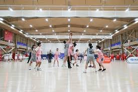 95比90险胜 张镇麟爆发创得分纪录 上海男篮过关